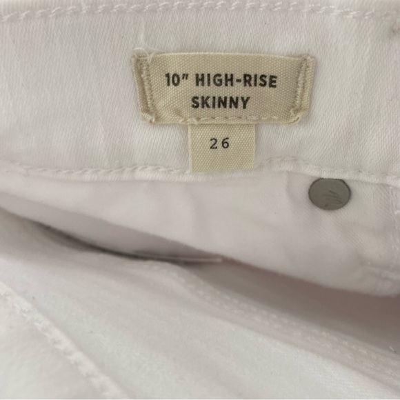Madewell 10” High Rise Skinny White Denim Jeans, Size 26 - Picture 5 of 7